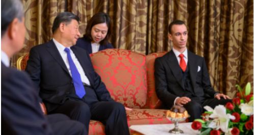 Sur Hautes Instructions de SM le Roi, SAR le Prince Héritier Moulay El Hassan reçoit à Casablanca le Président chinois